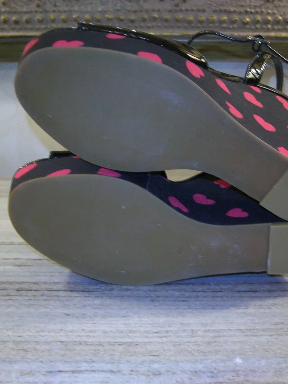 NEW KATE SPADE NEW YORK HEART WEDGE PLATFORM SHOES 7M